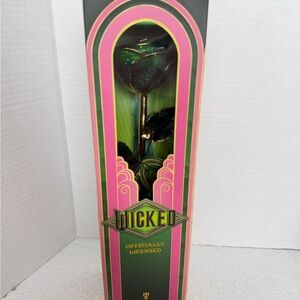 Steven Singer 24 Karat Gold Dipped Real Rose Limited Edition Green Elphaba